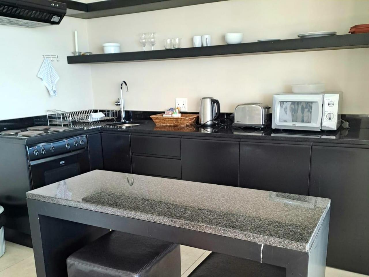 Ana'S Place Apartments Mossel Bay Oda fotoğraf